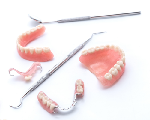 Prótesis total removible acrílico (dientes postizos totales